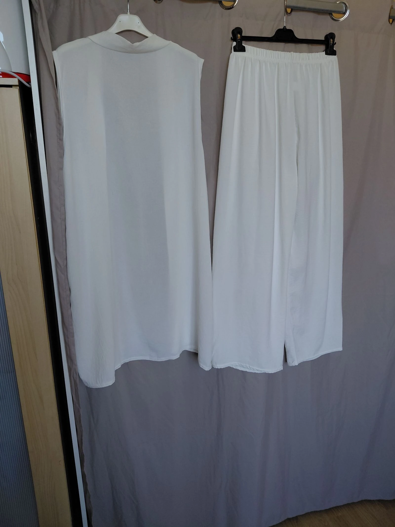 Magnificent wide-leg pants and long vest set for women size U – photo 7